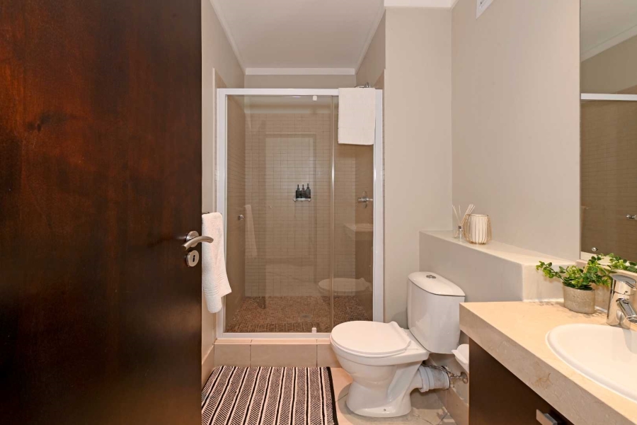 2 Bedroom Property for Sale in Cape Town City Centre Western Cape